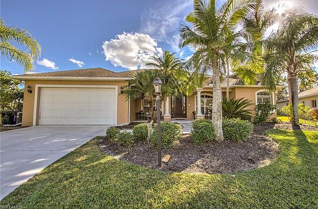 1st image of 1554 Bamboo Cir