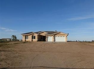 8037 Gorgonio Rd, Phelan, CA 92371