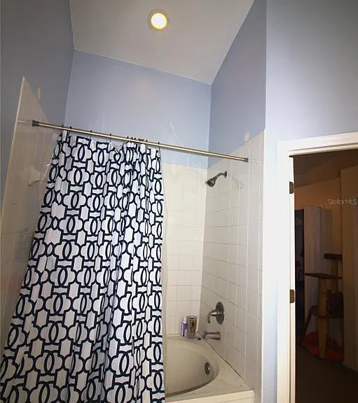 12369 Berkeley Square Dr — Photo 12