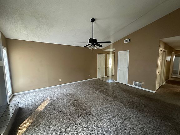 3rd image of 6743 Kamali Ave