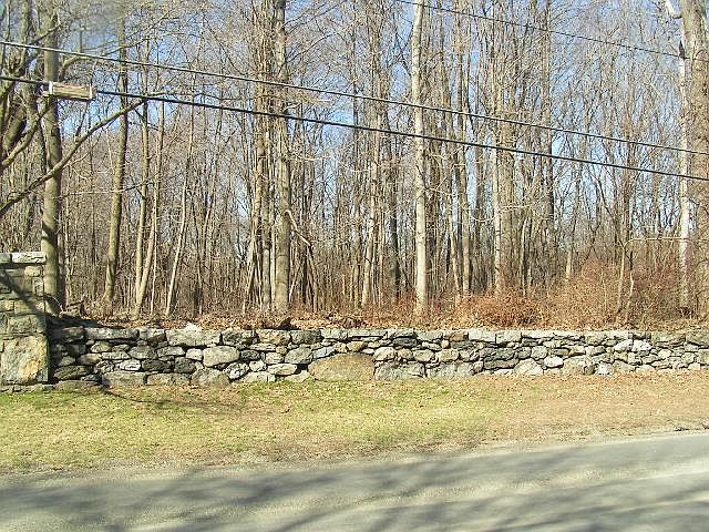 1st image of 203 Allview Ave