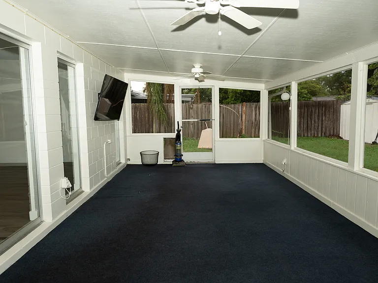 4315 Blonigen Ave — Photo 26
