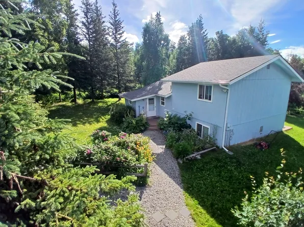 15160 E Robin Ln, Palmer, AK 99645