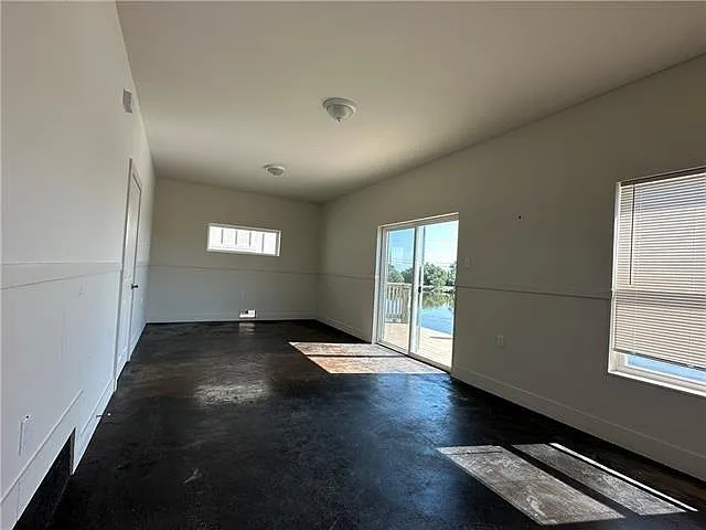 201 Marina Rd — Photo 13