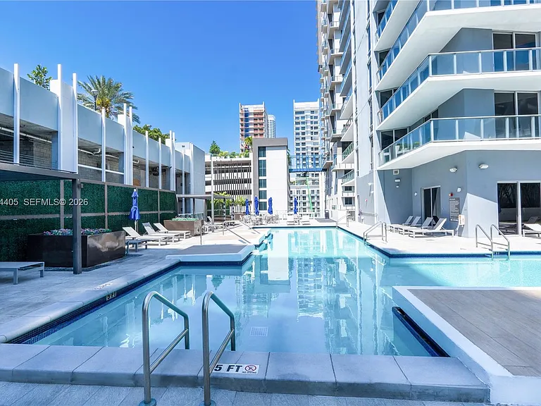 1010 SW 2nd Ave #606 — Photo 31