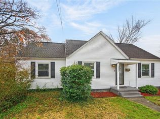 3853 Robin Hood Rd, Norfolk, VA 23513