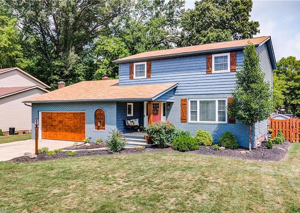 1st image of 15238 Hemlock Ln