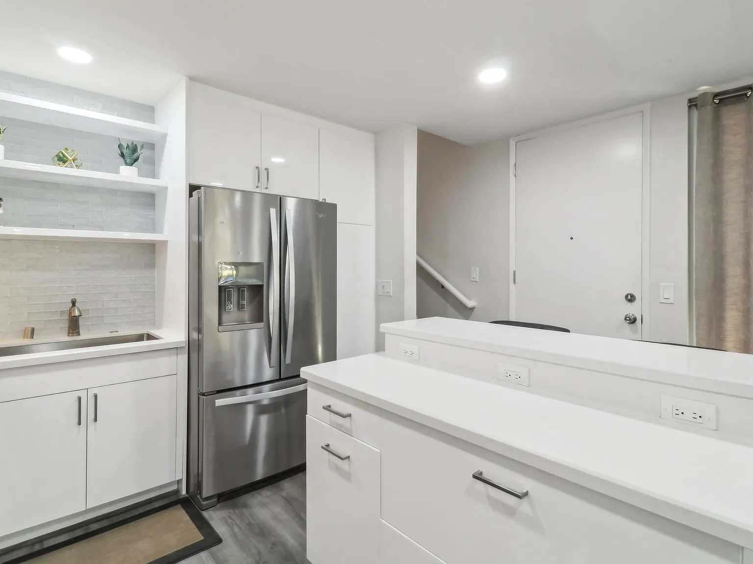 4545 Collwood Blvd — Photo 3