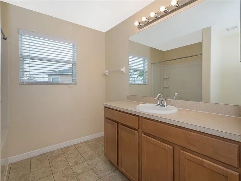 3090 Rodrick Cir — Photo 17