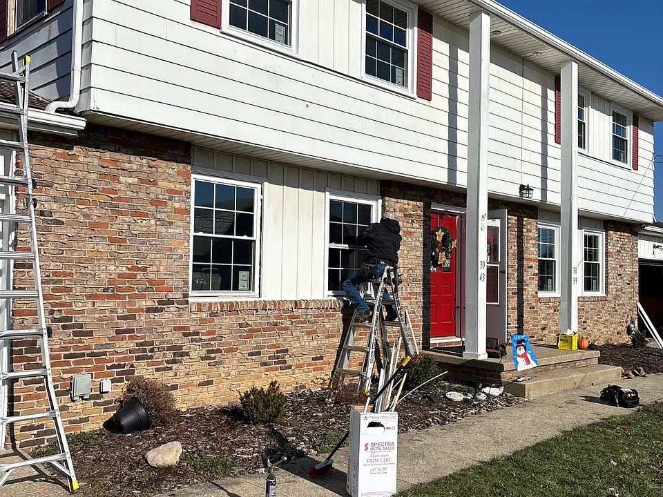 3043 Greenwich Rd