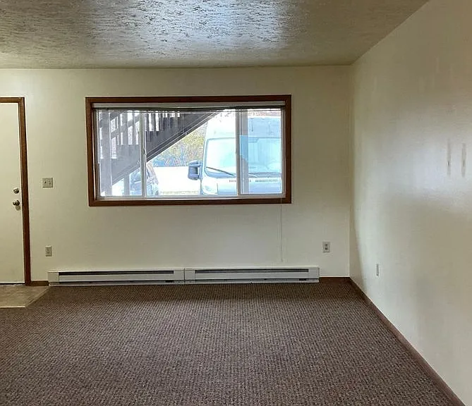 2614 W Mendenhall St — Photo 16