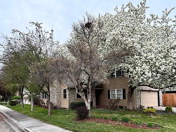 2nd image of 352 W Greensboro Ct
