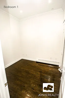 Rented by Jonis Realty | media 19