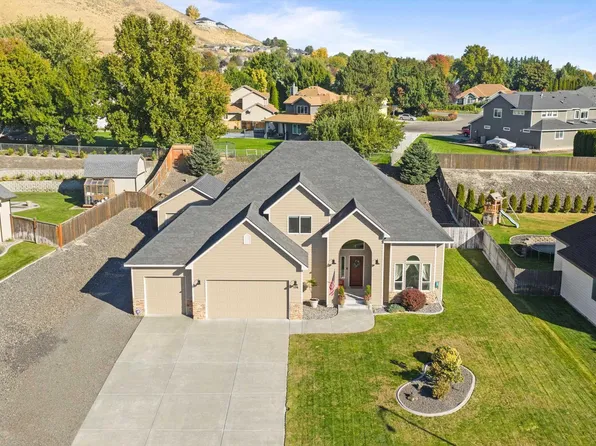 176 Andrea Ln, Richland, WA 99352
