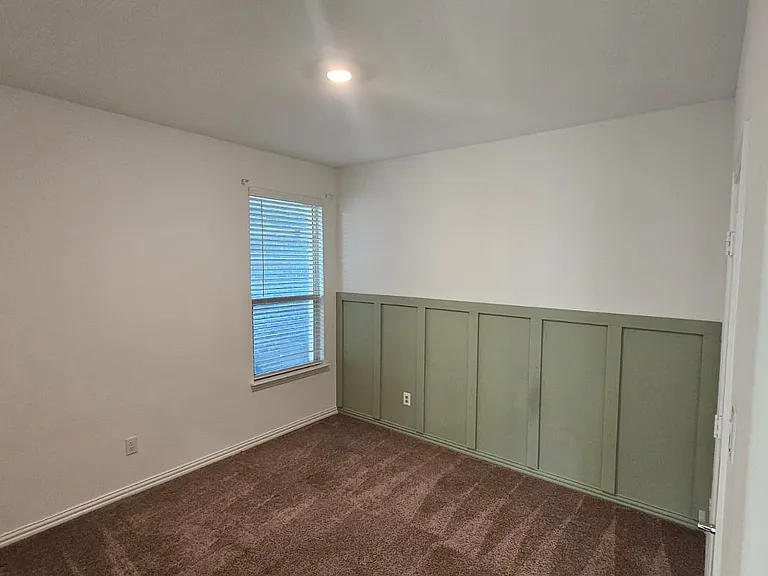 1022 Lakebend Ct — Photo 14