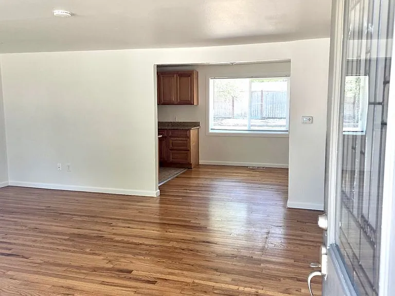 3613 Grandview Dr W — Photo 11