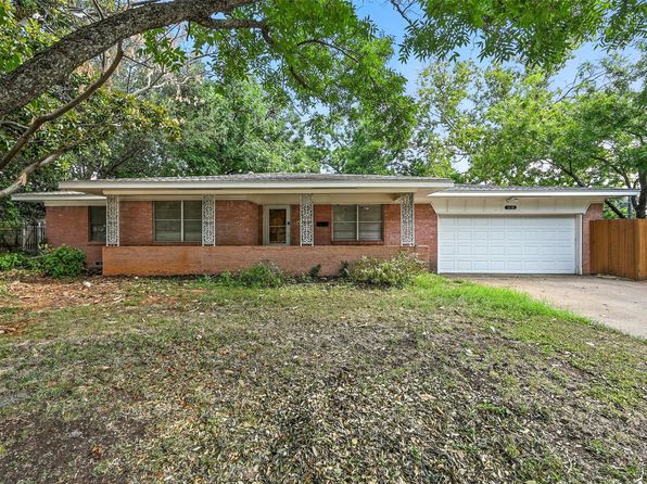 Home for Sale in Arlington TX