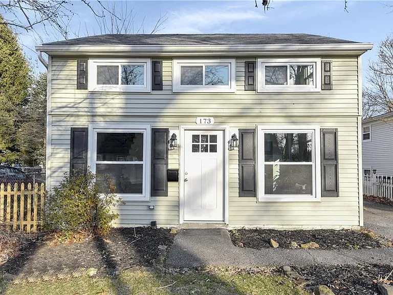 173 Forest Blvd — Photo 1