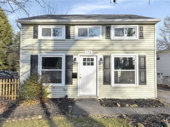 173 Forest Blvd, Avon Lake, OH 44012