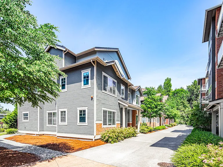 The Villas in Bellevue — Photo 30