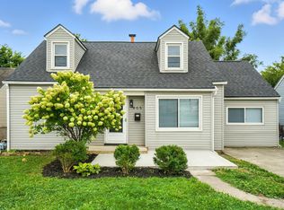 905 Kinnear Rd, Columbus, OH 43212