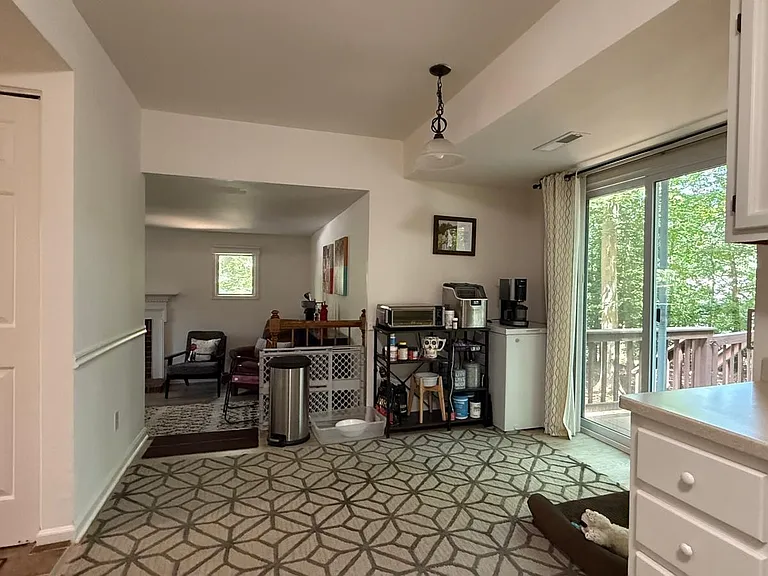 3190 Saddlebrook Ln — Photo 9