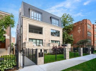 3923 N Janssen Ave #2E, Chicago, IL 60613