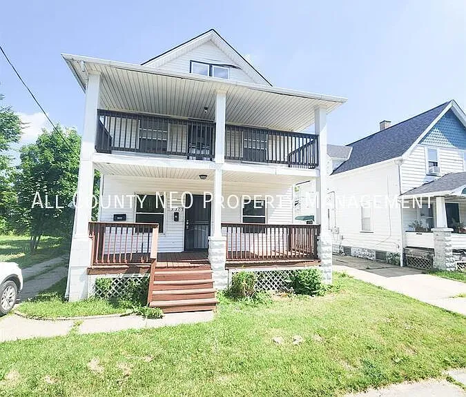 13305 Durkee Ave #DOWN — Photo 1