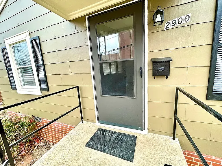 2900 Lawndale Dr — Photo 2