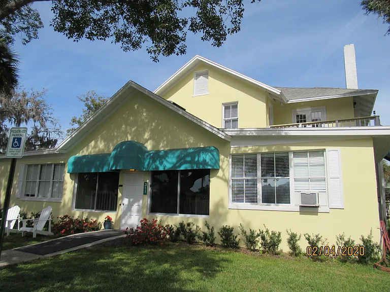 Lake Catherine Apartments
311 Foster Cove
Chuluota, FL 32766