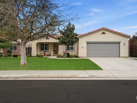 2nd image of 10706 Coronado Pointe Dr