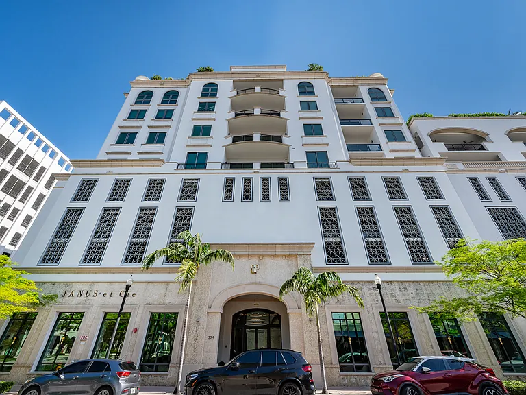 275 Giralda Ave #8C — Photo 22