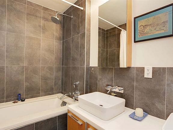 3rd image of 70 Berry St #2E