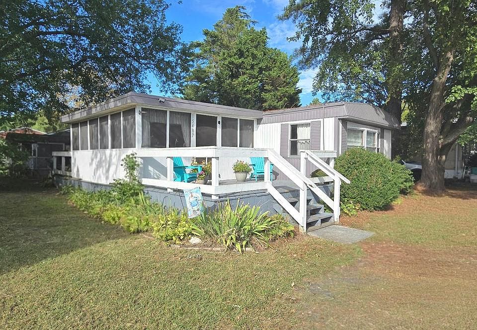 1st image of 35487 Joann Dr