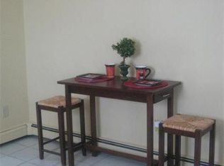 20 Pleasant St #1, Wakefield, MA 01880