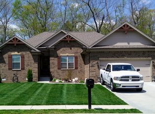 322 Strawberry Ct., Bowling Green, KY 42101