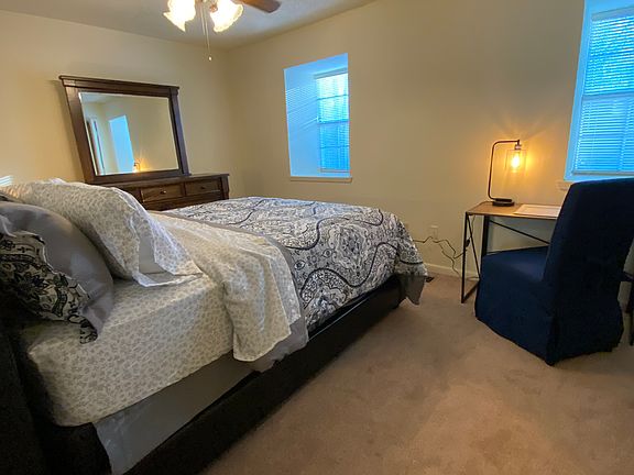 3rd image of 101 Michael Dr #101