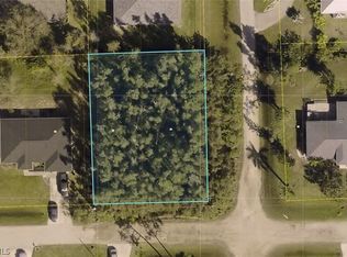 10590 Highland Ave, Fort Myers, FL 33966