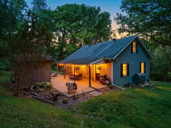 378 Forest Grove Rd, Lexington, VA 24450