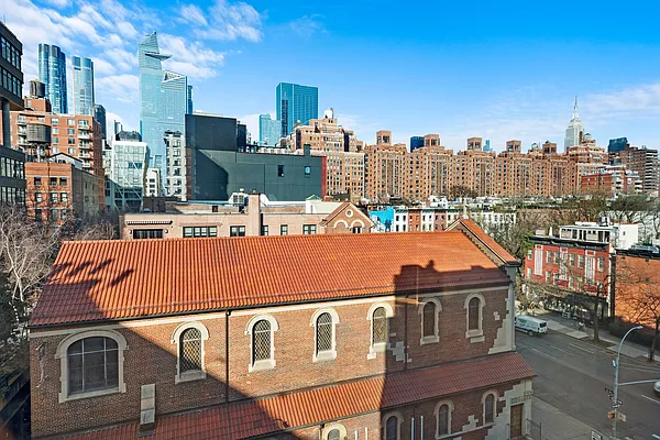 Rented by Compass | media 8