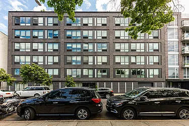 One Murray Park at 11-25 45th Avenue in Hunters Point
