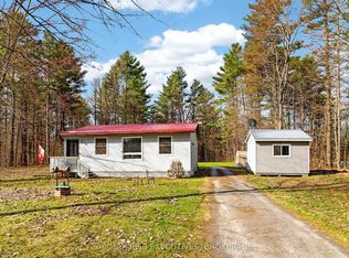 16 Rankin Rd, Rideau Lakes, ON K0G1E0