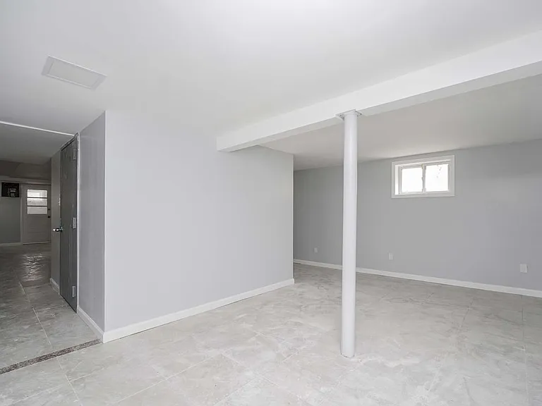 350 Cary Ave #1 — Photo 6