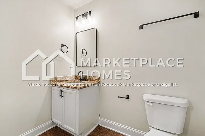 835 Johnson St — Photo 13
