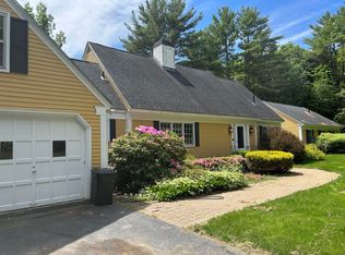 (Undisclosed Address), Manchester, ME 04351