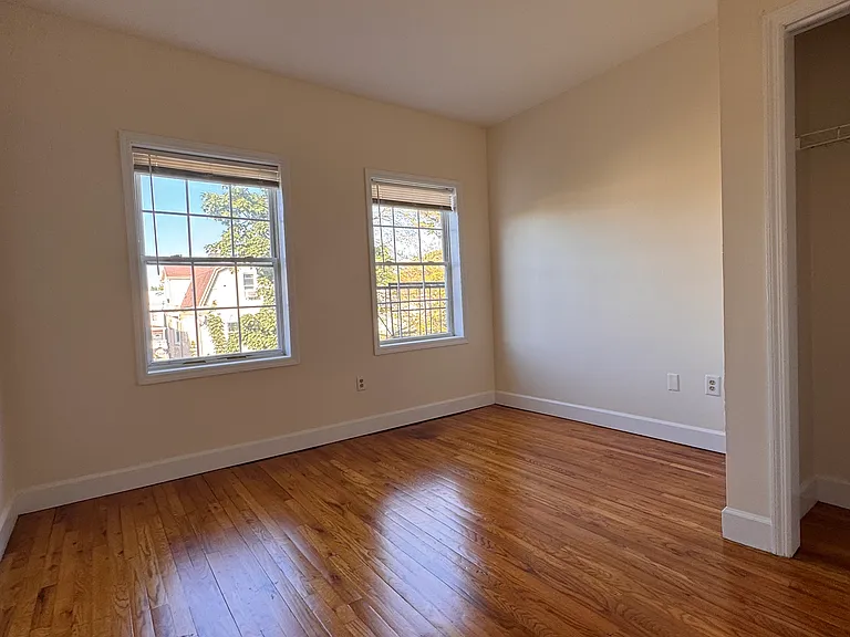 226 Linden Ave #3L — Photo 15