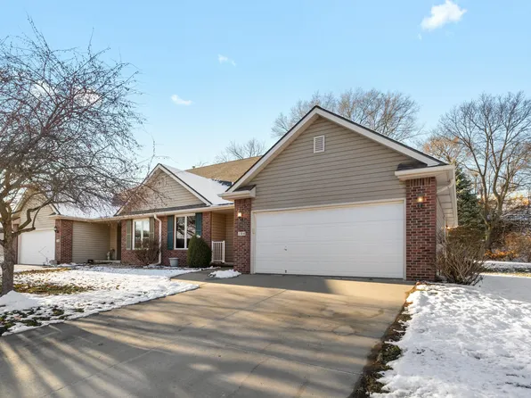 104 W Ferndale Dr, Council Bluffs, IA 51503