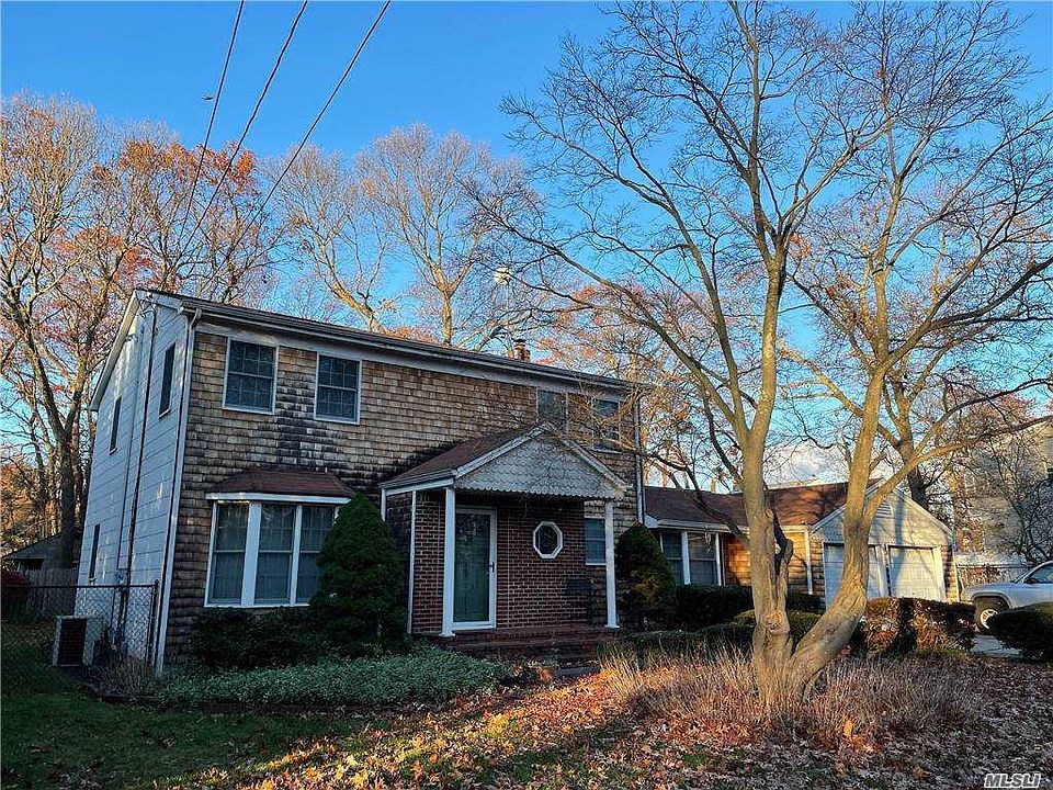 1st image of 5 Cherry Ln