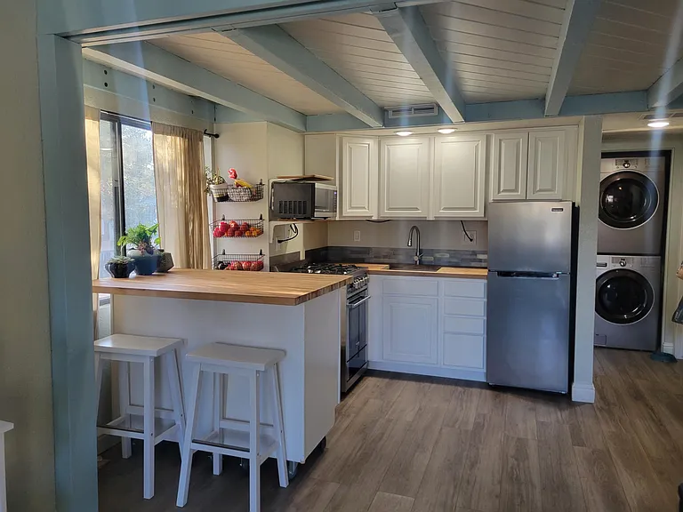 2435 Sycamore Glen Dr #1 — Photo 4