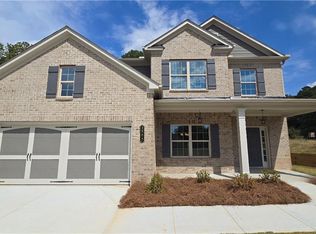 966 Lakeview Oaks Ct, Grayson, GA 30017